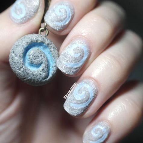 hearthstone nail art nailingtons blizzcrafts Stone Nail Art, Wow Nails, Scale Art, Popular Nail Designs, Hair And Beauty Salon, Trim Nails, Paint On Canvas, Nail Varnish, Beautiful Nail Art