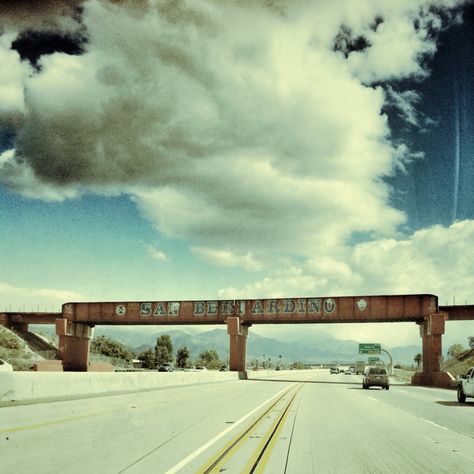 Barstow California, Road Lines, Retro Signs, San Bernardino California, San Bernardino County, California History, California Sunset, Lake Arrowhead, Riverside County