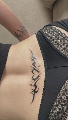 Lower Back Tattoo, Tattoos For Lovers, Inspiration Tattoos, Spine Tattoo, Back Tattoo Women, Spine Tattoos, Tattoo Life, Elegant Tattoos, Feminine Tattoos