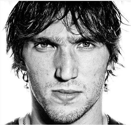 Alexander Ovechkin Broken teeth check broken nose check mean ass adittude check best NHL player check that off too Broken Teeth, Alexander Ovechkin, Broken Nose, Alex Ovechkin, Jonathan Toews, Hockey Humor, Detroit Red Wings Hockey, Pittsburgh Penguins Hockey, Red Wings Hockey