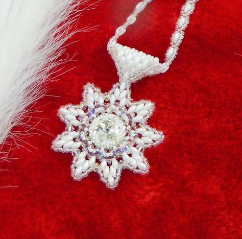 NECKLACE TUTORIAL Beaded Superduo & Crystal Medallion | Etsy Starburst Pendant, Beaded Necklace Tutorial, Pastel White, Starburst Necklace, Super Duo, Crystal Snowflakes, Snowflake Pendant, Ornament Tutorial, Necklace Tutorial