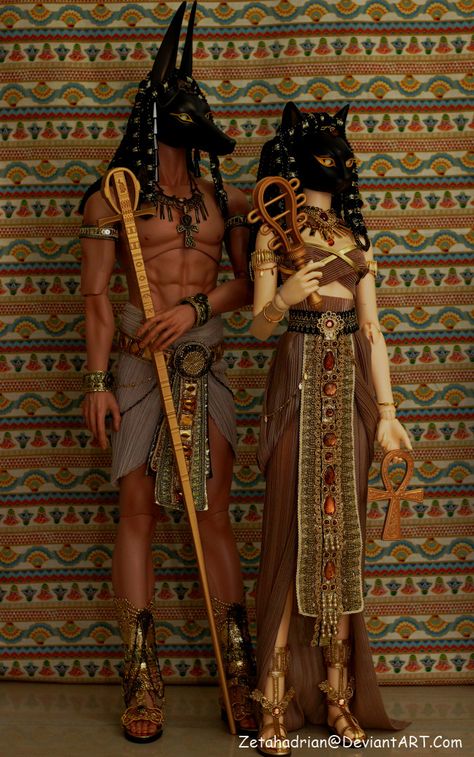 "Egyptian Gods by Zetahadrian.deviantart.com on @deviantART" I love the details and texture on these dolls' costumes Egyptian Halloween, Egyptian Party, Egyptian Makeup, Egyptian Fashion, Egyptian Mummies, Doll Halloween, Halloween Mummy, Egyptian Mythology, Porcelain Doll