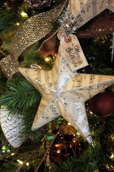 lhandcrafted Christmas ornament from Sweet Something Designs: Sheet Music Star (Tutorial) ... old sheet music ... paper mache star base ... Mod Podge and glitter ... delightful look for a Vinatage themed tree ... Diy Christmas Paper Decorations, Diy Christmas Paper, Sheet Music Crafts, Music Christmas, Music Ornaments, Paper Christmas Decorations, Diy Christmas Tree Ornaments, Music Crafts, Noel Christmas