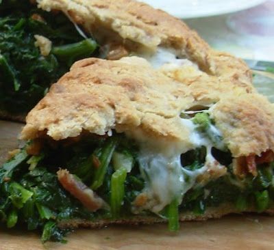 From Kirsten's Kitchen to Yours: Spinach Scacciata - A Sicilian Family Heirloom Veg Dinner Recipes, Peasant Food, Spinach Pie, Homemade Condiments, Sicilian Recipes, Food Favorites, How To Make Pizza, Pizza Recipes Dough, Gf Recipes