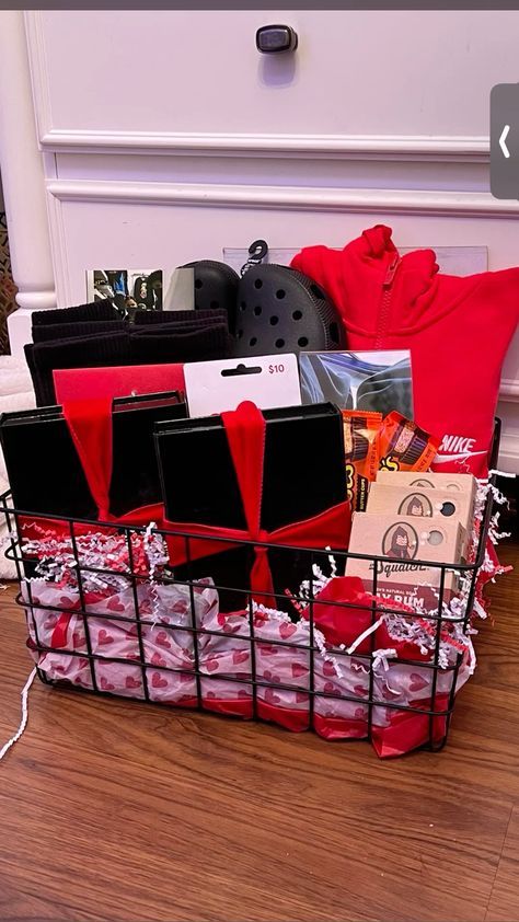 Valentines Snack Basket For Him, Valentines Bf Basket, Boyfriend Valentines Day Gifts Baskets Ideas, Things To Get Guys For Valentines Day, Boyfriend Basket Ideas Valentines Day, Cute Valentines Baskets For Boyfriend, Basket Valentines Day For Him, V Day Basket For Him, Guy Valentines Day Basket