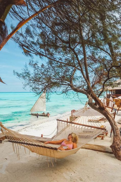 Travel to Zanzibar • 12 Things to Know Before You Visit Zanzibar Africa, Zanzibar Travel, Zanzibar Beaches, Tanzania Travel, Exotic Beaches, Africa Do Sul, Beach Beauty, Most Beautiful Beaches, Island Beach