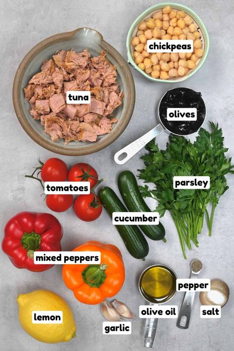 Easy Mediterranean Tuna Salad Mediterranean Diet Lifestyle, Tuna Mediterranean Salad, Tuna And Spinach Recipes, Tuna In Salad, Mediterranean Tuna Salad Recipe, Tuna Salad Lunch Ideas, Tuna Salad Ideas, Canned Tuna Recipes Healthy, High Protein Tuna Salad