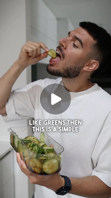 Stefan Bodegrajac || Online Fat Loss Coach on Instagram: "A simple and delicious cucumber salad that is perfect for those who don’t typically enjoy greens 🔥

It’s a low-calorie dish that’s packed with flavor from ingredients like rice wine vinegar, tamari soy sauce, dill, chili flakes, and garlic powder! 

YOU NEED TO TRY THIS 👀

#salad #simplerecipes #cucumber #mealprep #mealprepideas #calories #caloriedeficit #fatloss #fatlosstips #viral #lowcalorie #explorepage" Cucumber In Soy Sauce, Cucumber Recipes Vinegar, Viral Cucumber, Cucumber Salads, Veggie Salads, Cucumber Dill Salad, Asian Cucumber Salad, Starch Solution, Instagram Recipes