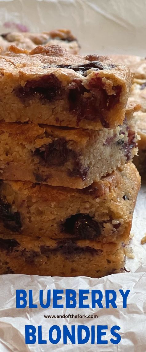 Blueberry Cookie Bars, Blueberry Blondies 12 Tomatoes, Blueberry Blondies Recipe, Blueberry Bars Recipes, Easy Blueberry Bars, Blueberry Brownies, Blueberry Blondies, Blueberry Crunch, Blueberry Cake Mix