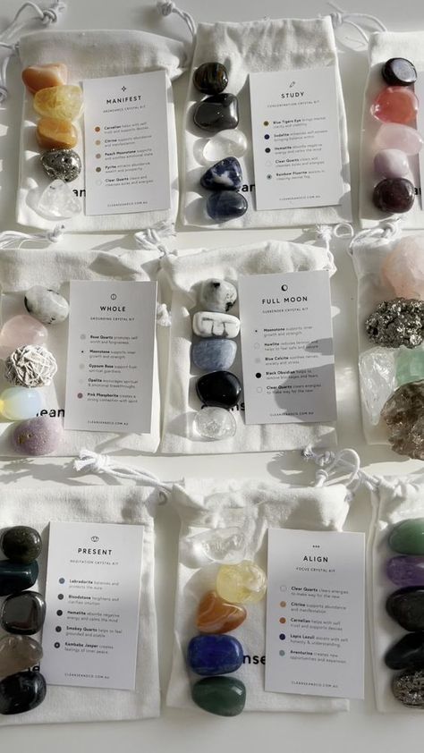 Crystal Store, Tumbled Crystals, Crystals Store, Herbal Magic, Crystal Bags, Crystal Healing Stones, Crystal Magic, Diy Crystals, Crystal Meanings