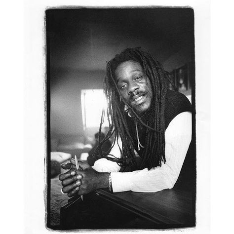 Dennis Brown-Crowned Prince of Reggae Dennis Brown Reggae, Birthday Playlist, Dennis Brown, Promised Land, Reggae Music, The Selection, For Free, Birthday