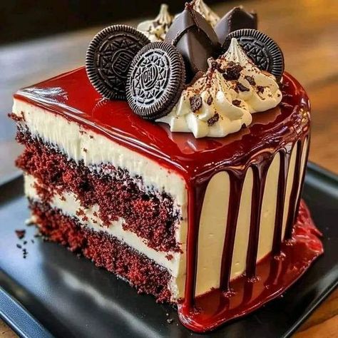 Ladies Who Laugh | 🍰 Oreo Red Velvet Cheesecake Drip Cake🍰 | Facebook Perfect Pound Cake, Cinnamon Roll Pancakes Recipe, Red Velvet Cheesecake Cake, Red Velvet Oreo, Air Fryer Recipes Dessert, Cocoa Powder Cookies, Baking Secrets, Cinnamon Roll Pancakes, Velvet Cheesecake