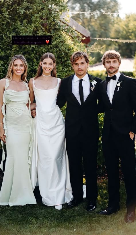 Sofia Bush Wedding Dress, Barbara And Dylan Wedding, Barbara Palvin Wedding Dress, Celeb Wedding Dress, Barbara Palvin Wedding, Brown Wedding Dress, Bush Wedding, Pakistani Wedding Outfits, Wedding Photography Styles