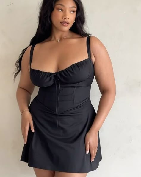 Club Dresses Plus Size, Plus Size Baddie Dresses, Club Fits Plus Size, Corset Dress Plus Size, Mini Dress Plus Size, Hoco Dresses Midsize, Mid Size Club Outfits, Plus Size Mini Dress, Mid Size Party Outfits