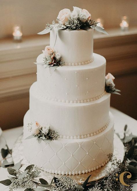 Wedding Cakes Elegant, Black Wedding Cakes, Dream Wedding Cake, Simple Elegant Wedding, Floral Wedding Cakes, Wedding Cakes Blue, Wedding Cake Rustic, Wedding Cakes With Cupcakes, Simple Wedding Cake