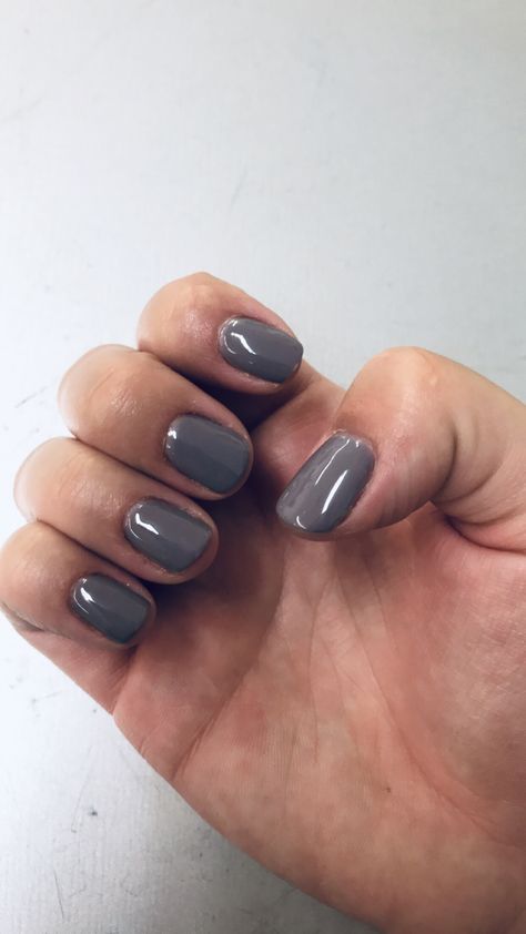 Short Dark Grey Nails, Dark Grey Gel Nails, Grey Shellac Nails, Grey Dip Powder Nails, Grey Dip Nails, Short Nails Grey, Gray Short Nails, Charcoal Grey Nails, Dark Grey Nail Ideas