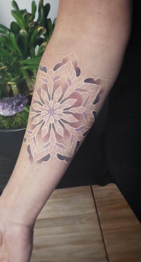 White ink tattoo designs do's and don'ts Tattoos Elbow, Pattern Tattoos, Snow Flake Tattoo, Tattoos Mandala, White Ink Tattoo, Shape Tattoo, Triangle Tattoos, Muster Tattoos, Detailed Tattoo