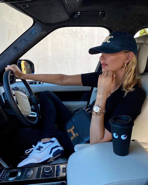 Hannah Strafford-Taylor on Instagram: "Because this feels like my new job 🚕🤣…I have been a bit absent on Instagram these the last few weeks as I have been been really…" Celine Hat, Nb Shoes, Princess Of Monaco, Street Style Spring, Hat Outfit, Pretty Fashion, Emerald Cut Diamond, Spring Street Style, Outfits With Hats