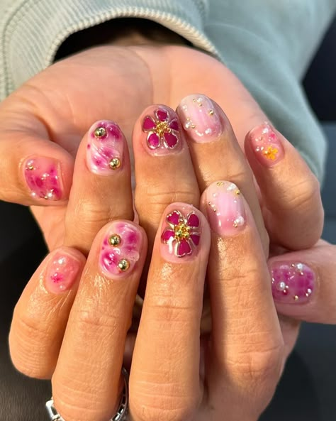 The nails vs the inspiration 🌸 ⤷ swipe - Structured gel mani #njgelx #njstructuredgelmani #structuredgel #njstructuregel #structuregelmani #nailartnj @sweetienailsupply #nails Orchid Nails Short, Structured Gel Manicure Designs, Pink Inspired Nails, Gel Nails On Natural Nails, Short Gel Manicure, Gel Short Nails, Structured Gel Manicure, Nail Inspo Short, Martini Nails