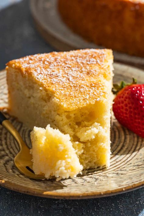 Lemon Ricotta Cake Recipes, Ricotta Dessert, Ricotta Cake Recipes, Cake For Two, Lemon Ricotta Cake, Lemon Olive Oil Cake, Fig Cake, The Mediterranean Dish, Ricotta Cake