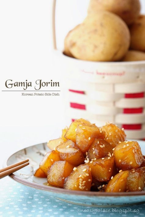 Gamja Jorim Recipe, Glazed Potatoes, Korean Potato Side Dish, Korean Braised Potatoes, Gamja Jorim, Braised Potatoes, Banchan Recipe, Kimchi Soup, Korean Potatoes