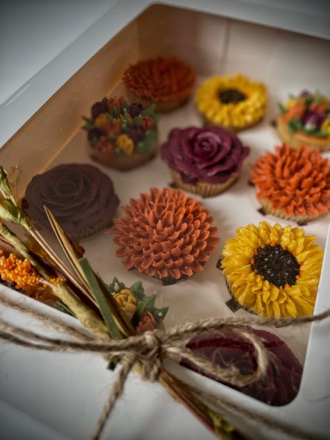 Cupcake Wedding Centerpieces, Fall Floral Cupcakes, Cupcake Centerpieces, Fall Wedding Cupcakes, Mushroom Cupcakes, Cake Deco Ideas, October Birthdays, Bake Ideas, First Birthday Cupcakes