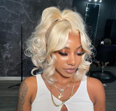 Blonde Up Do Black Women, Blonde Pin Up Hairstyles For Black Women, Frontal Hairstyles Black Women, Up Hairstyles For Black Women, Up Do Black Women, Bday Hairstyles, Pin Up Hairstyles, Cornrows Natural, Hot Hairstyles