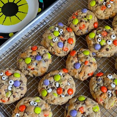 Halloween Monster Eye Cookies Recipe - Don't Sweat The Recipe Halloween Monster Cookies, Monster Cookies Recipe, Candy Eyeballs, Monster Eyes, Cookie Dough Balls, Butterscotch Chips, Halloween Monster, Halloween Desserts, Nutrition Labels