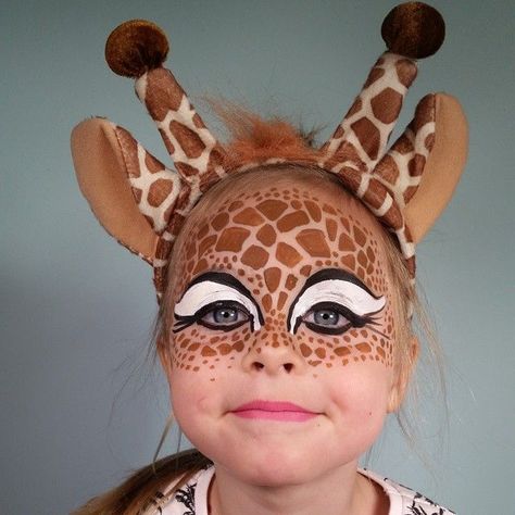 Giraffe Face Paint, Giraffe Makeup, Giraffe Make Up, Hairdo Tutorial, Giraffe Face, World Book Day Ideas, Animal Face Paintings, Lion King Costume, Giraffe Costume