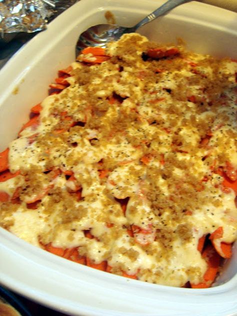 Horseradish Recipes, Carrot Dishes, Veggie Casserole, Simple Projects, Recipes Simple, Carrot Recipes, Cooked Veggies, Southern Belle, Southern Charm