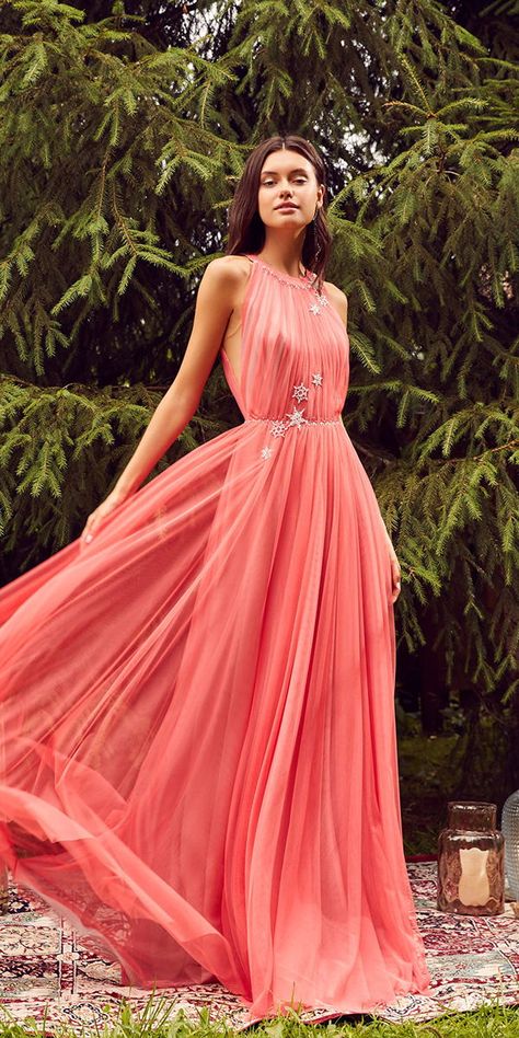 18 Top Wedding Guest Designer Dresses For Modern Girls❤wedding guest designer dresses long coral casual beach kookla❤#guest Coral Dress Outfit Wedding, Coral Dress Outfit, Masquerade Gowns, Best Wedding Guest Dresses, Wedding Dress Guide, Outfit Wedding, Outfit Wedding Guest, Elegant Dresses Classy, Dress Guide