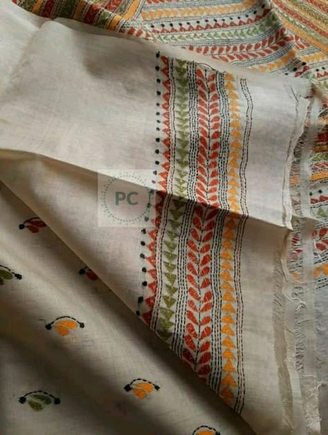 Kantha Embroidery Blouse Designs, Kantha Border Design, Hand Embroidery Saree Border Designs, Katha Stitch Design, Kantha Embroidery Designs, Katha Stitch, Katha Design, Tapa Cloth, Dupatta Design