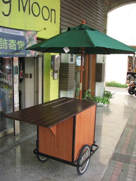 Mobile Apothecary, Coffee Booth, Bicycle Cart, Diy Bicycle, Vendor Cart, Bicycle Cafe, Gerobak Dorong, Snack Cart, Mobile Coffee Shop