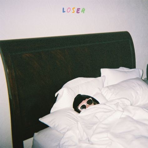 Older - Sasha Alex Sloan: Song Lyrics, Music Videos & Concerts Sasha Alex Sloan, Sasha Sloan, Ep Cover, Playlist Covers, Music Videos, Bed, Music