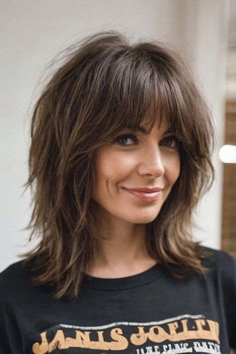 Medium Short Layered Haircuts Shoulder Length, Shaggy Bobs, Shag Hairstyle, Medium Shag Hairstyles, Medium Shaggy Hairstyles, Layered Shag, Layered Haircuts Shoulder Length, Shag Hair, Medium Shag Haircuts