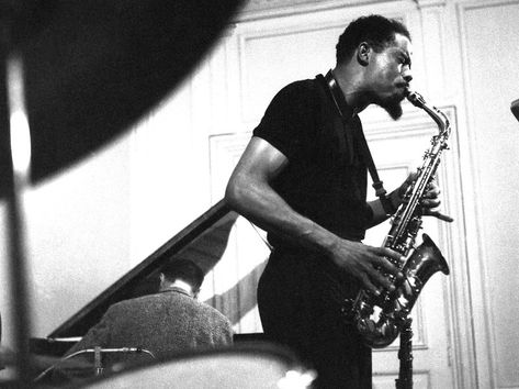 Eric Dolphy    Liner Notes: A Way into the Invisible Eric Dolphy, Charles Mingus, Jazz Players, Musician Photography, Free Jazz, Bass Clarinet, Jazz Artists, Out To Lunch, All That Jazz