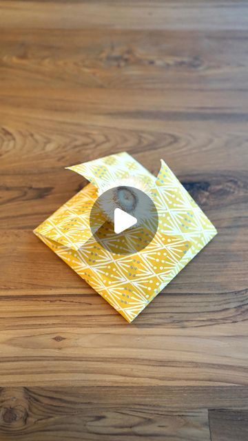 Origami Pouch, Origami Techniques, Ancient Japan, Paper Pouch, How To Wrap, Origami Folding, Wrapping Gifts, Wrap Jewelry, Small Cards