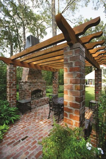 Brick Pergola, Outdoor Fireplace Patio, Backyard Pavilion, Outdoor Living Design, Outdoor Kitchen Patio, Backyard Inspiration, Front House Landscaping, Garden Yard Ideas, Pergola Patio