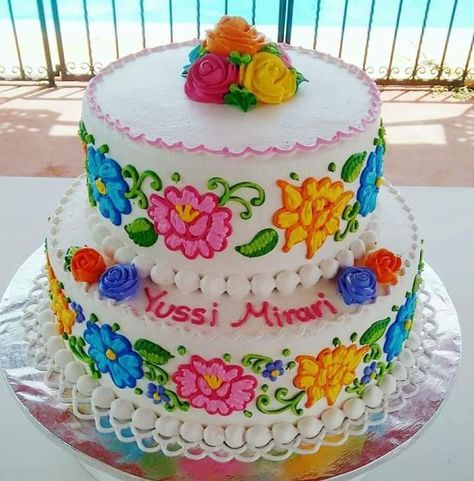 Mexican Theme Birthday Cake, Fiesta Birthday Cake, Mexican Theme Party, Fiesta Cake, Mexican Birthday, Cupcake Cake Designs, Mexican Party Theme, Mom Party, Fiesta Theme