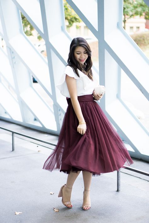 White long skirt outfit