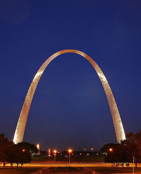 The St Louis Arch,  St Louis  January 2013  Went to the top with Steve and Judy....great view...630 feet up. Stl Arch, Arch St Louis, Saint Louis Arch, St Louis Arch, The Gateway Arch, Gateway Arch, Lovely Places, The Arch, Famous Landmarks