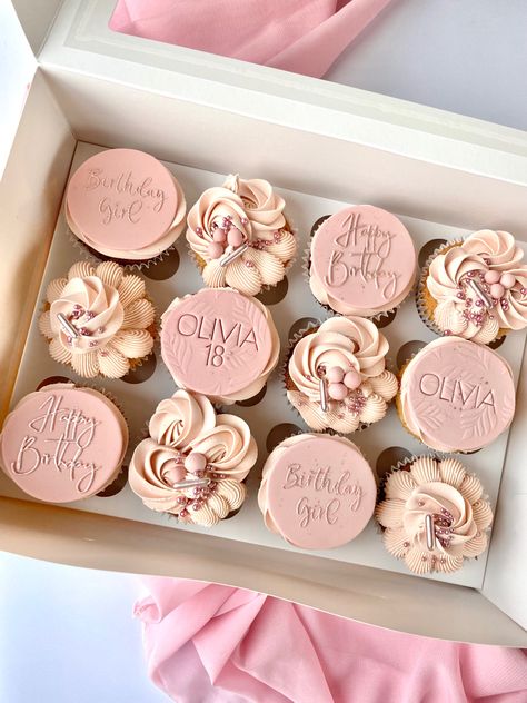 60th Cupcakes For Ladies, 60th Birthday Cupcakes For Ladies, 60th Cupcakes, Pretty Pink Cupcakes, 60th Birthday Cupcakes, Anniversary Cupcakes, Sugar Mama, Cupcakes Ideas, Cupcake Cake Designs