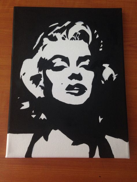 Marilyn Monroe Painting Easy, Classy Paintings Canvases, Pop Culture Painting Ideas, Abstract Pop Art Painting, Marilyn Monroe Art Painting, Marilyn Monroe Stencil, Movie Canvas Painting, Designer Painting, Marilyn Monroe Pop Art