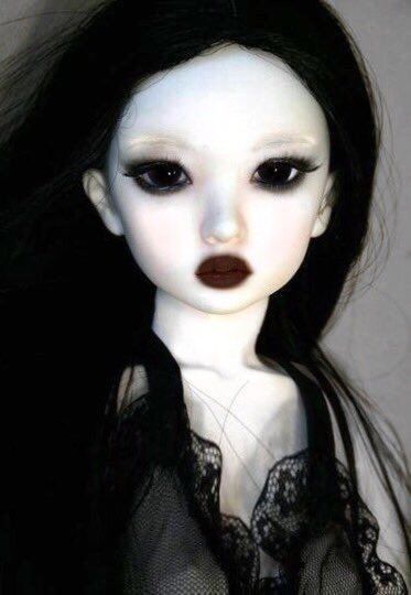 Porcelain Doll Aesthetic, Porcelain Doll Makeup, Doll Creepy, Doll Eye Makeup, No Sleep, Doll Aesthetic, Swag Makeup, Ethereal Makeup, Gothic Dolls