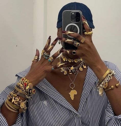 Maximalism Jewelry, Pretty Stacks, 2025 Vison, Accessory Inspo, Ankle Jewelry, Jewelry Nails, Piercings Jewelry, Best Accessories, Dope Jewelry