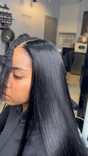 🗽NYC Fav #Hairstylist ✂️ on Instagram: "Trust The Process 🫶🏽 Installing A Middle Part Leave Out 💕 Perfection Is Key 🙃💕• October Bookings For #NewYork Are Available 💕 • Link In Bio To #book Now 🔥 #hairstyles #girls #ny #nyfw #hair #sidepart #leave #out #natural #styles #naturalhair #book #now #link #in #bio" Middle Part Hairstyles Leave Out, Leave Out Middle Part, Flat Sew In, Sew In With Leave Out Middle Part, Leave Out Braids, Straight Leave Out, Middle Part Leave Out Sew Ins, Middle Part Sew In With Leave Out Straight, Quick Weave Middle Part Leave Out