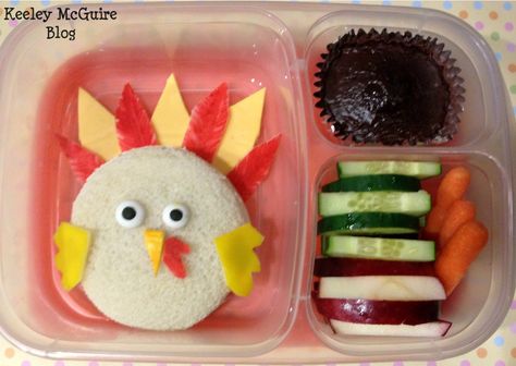 Turkey Lunch, Fun Kid Lunch, Thanksgiving Lunch, Holiday Lunch, Easy Lunch Boxes, Toddler Lunches, Fun Lunch, Turkey Sandwiches, Fun Kids Food