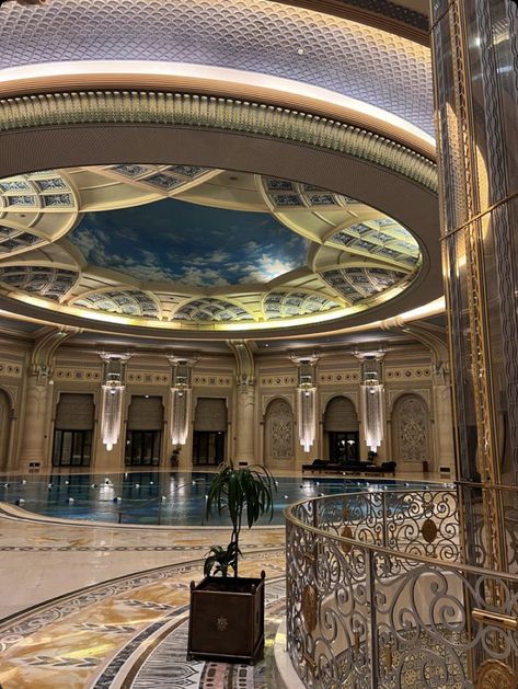 Saudi Arabia Mansions, Houses In Saudi Arabia, Riyadh Aesthetic, French Art Deco Interior, Arab Luxury, Interior Design French, Room Decor Ideas Diy, Mansion Aesthetic, Luxury Mansions Interior