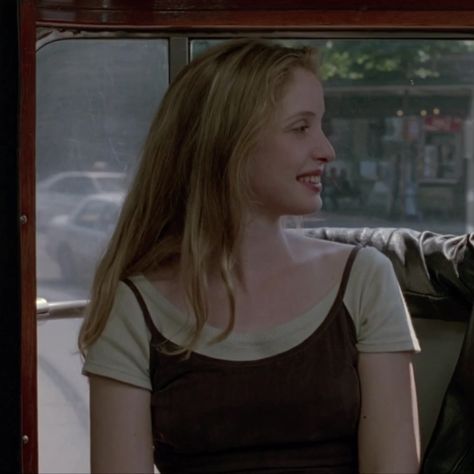 before sunrise icon iq icons celine Before Sunrise Matching Pfp, Celine Before Sunrise Outfit, Before Sunrise Outfit, Celine Before Sunrise, Matching Pics, Before Trilogy, Random Icon, Julie Delpy, Iq Icons