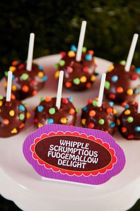 Willy Wonka and the Chocolate Factory Birthday Party Ideas | Photo 1 of 13 Willy Wonka Halloween, Music Theme Party, Maker Fun Factory Vbs, Chocolate Factory Party, Willie Wonka, Charlie Chocolate Factory, Wonka Chocolate Factory, Maker Fun Factory, Wonka Party